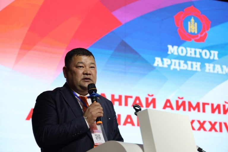 Архангай аймгийн Монгол Ардын Намын даргаар Б.Цэрэннадмидыг улираан томилов