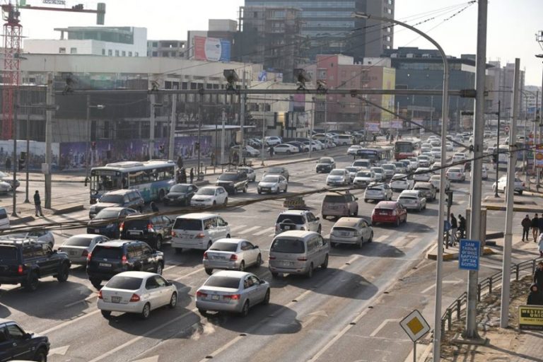 Ирэх лхагва гарагийн Засгийн газрын хуралдаанаар Цагаан сараар хэд хоног амрахыг шийднэ гэв