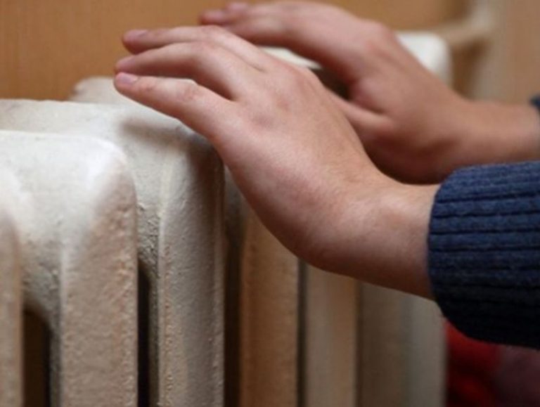 Цаг агаар хүйтрэхтэй холбогдуулан маргаашаас халаалтын температурыг нэмэгдүүлнэ