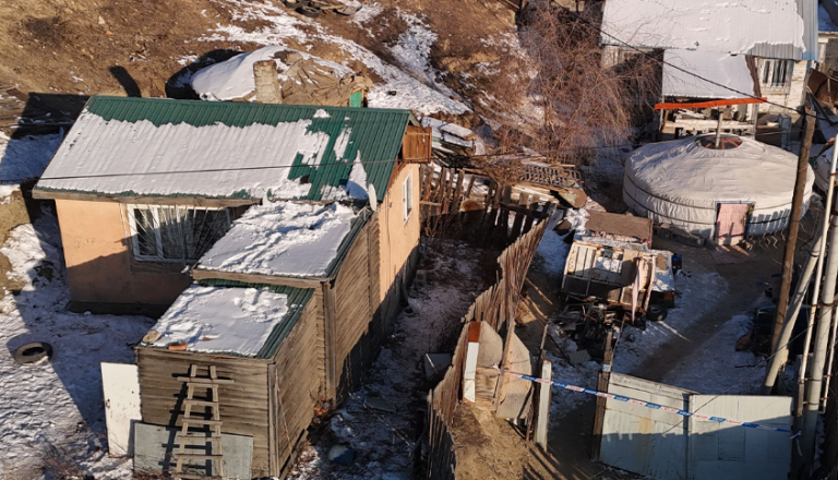 Жирэмсэн эмэгтэйг охинтой нь хөнөөсөн хэрэг 3 цагийн турш үйлдэгдсэн нь тогтоогдсон гэв