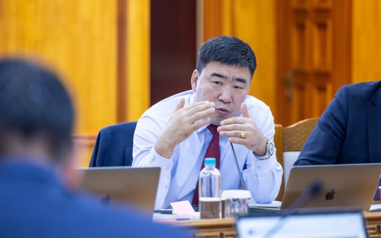 Ц.Идэрбат: Эмээлт эко аж үйлдвэрийн паркийн дэд бүтцийн ажилд шаардлагатай санхүүжилтийг шийдвэрлэнэ