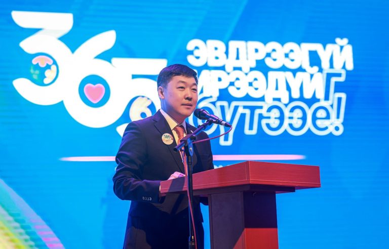 “365 ЭВДРЭЭГҮЙ ИРЭЭДҮЙГ БҮТЭЭЕ” арга хэмжээ боллоо